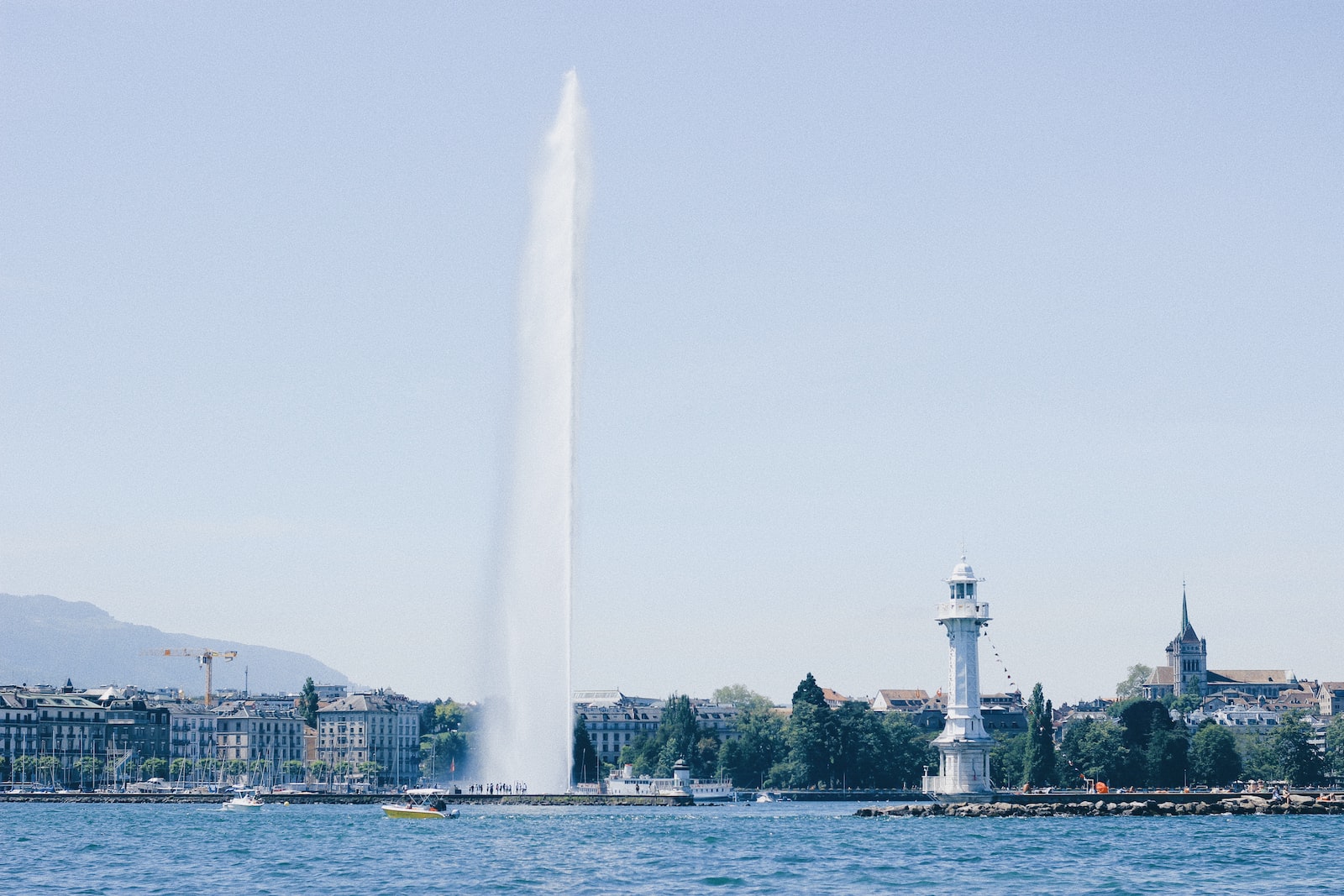 Photographie du jet d'eau de Genève au Lac leman, Cracker's tech en europe